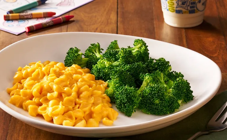 Kids Macaroni & Cheese — Pasta shells in a creamy cheese sauce.