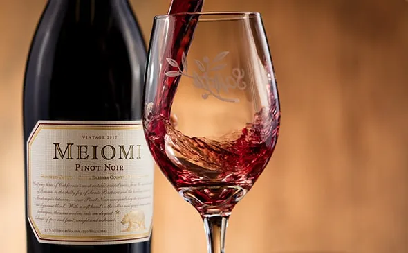Pinot Noir Meiomi — A bottle of Meiomi Pinot Noir is silky with aromas of strawberry, jam fruit, mocha and vanilla. The…